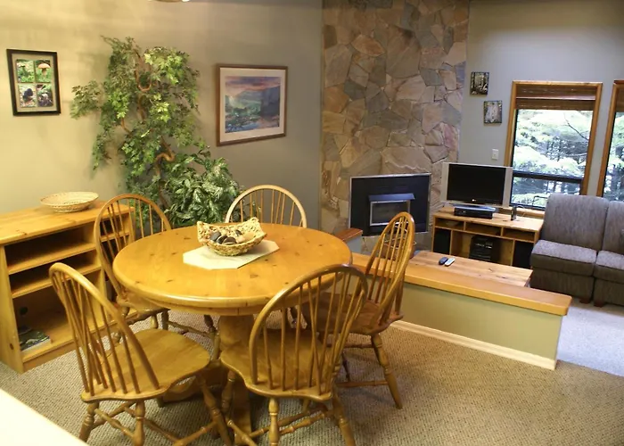 Vacation rental: Whistler Superior Properties